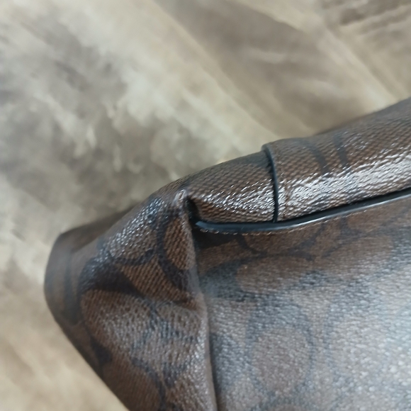 Coach Tote Bag In Signature Canvas & Leather Carryall Brown and black. - Picture 16 of 16